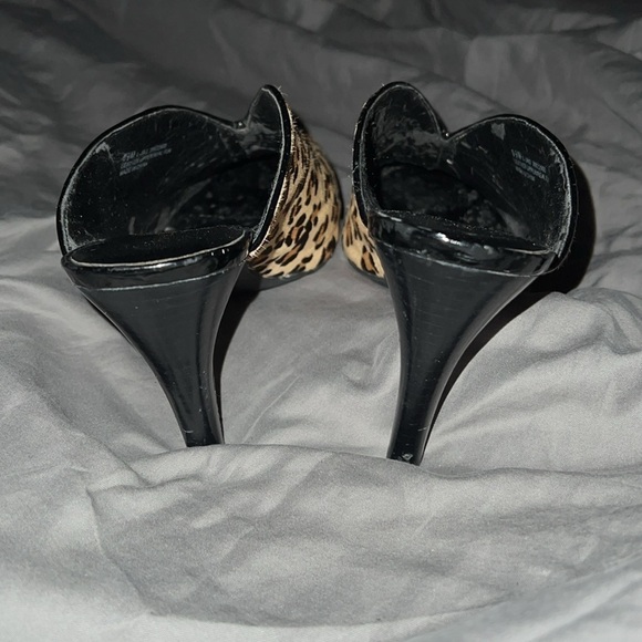 Franco Sarto leopard print peep toe heels mules  Sz 9 - Picture 5 of 8